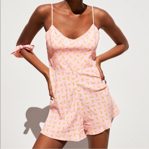 Zara romper pink banana print women’s size medium blogger favorite - Picture 1 of 7
